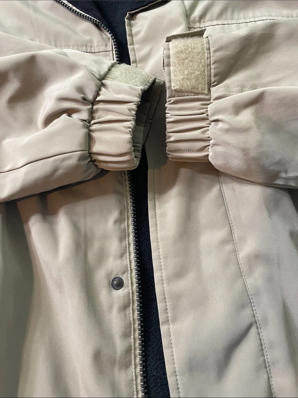 Dockers Tan Windbreaker Jacket with Black Collar
